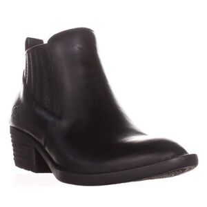 Born Beebe casual ankle boots 10
